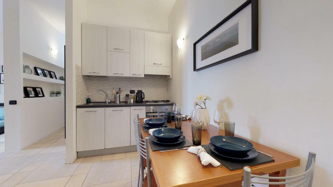 Apartment With Private Garden Near San Siro Stadium Milano Esterno foto