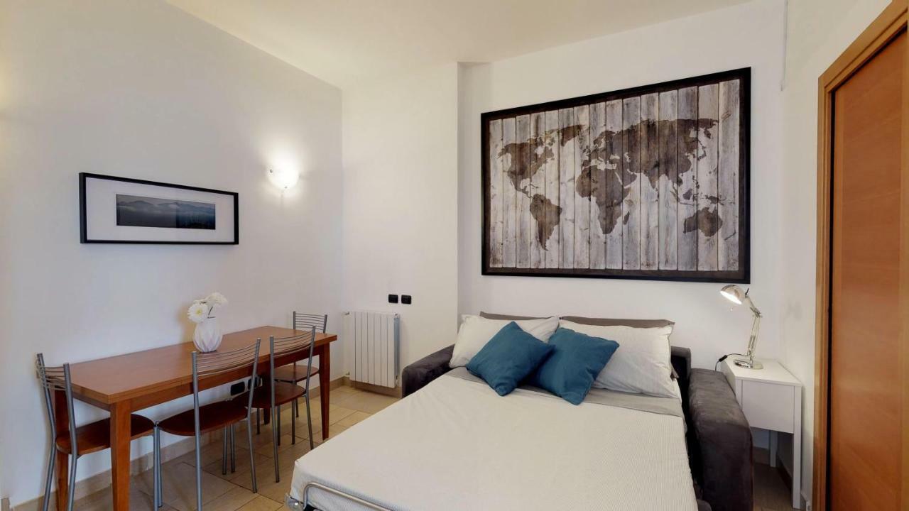 Apartment With Private Garden Near San Siro Stadium Milano Esterno foto